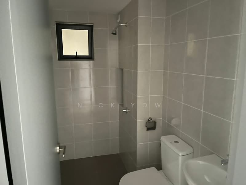 Servis Apartment untuk Disewa di M Arisa - Nick Yow - Bathroom - PropertyGuru.com.my