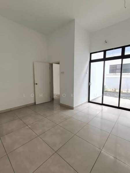 Semi-Detached House for Sale in Johor Bahru (Johor) - Loh Kok Hui - PropertyGuru.com.my