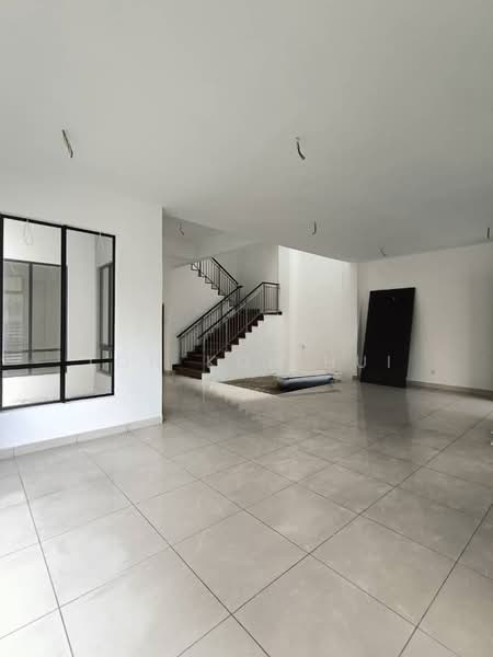 Rumah Berkembar untuk Dijual di Taman Desa Tebrau (Tebrau) - Loh Kok Hui - PropertyGuru.com.my