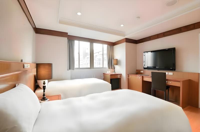 Hotel / Resort untuk Dijual di Lake Fields (Sungai Besi) - Seamus Kor - Bedroom - PropertyGuru.com.my