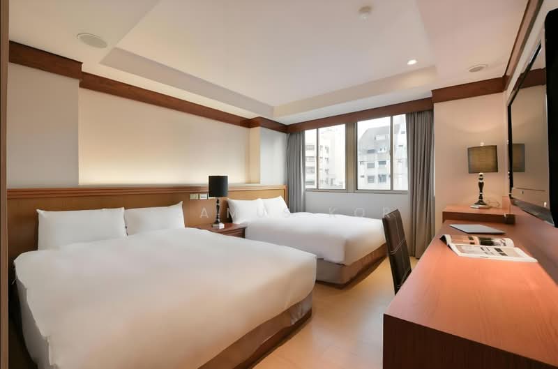 Hotel / Resort untuk Dijual di Lake Fields (Sungai Besi) - Seamus Kor - Bedroom - PropertyGuru.com.my