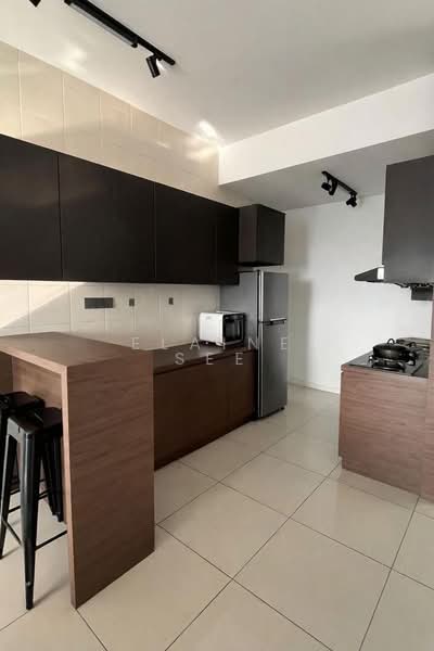 Service Residence for Rent at Senibong Cove - The WaterEdge Residences - Elaine See - Kitchen - PropertyGuru.com.my