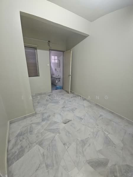 2-storey Terraced House for Sale in Taman Puchong Perdana (Puchong) - Eason Chang - Bedroom - PropertyGuru.com.my