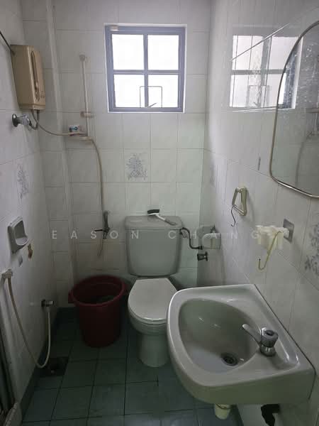 2-storey Terraced House for Sale in Taman Puchong Perdana (Puchong) - Eason Chang - Bathroom - PropertyGuru.com.my