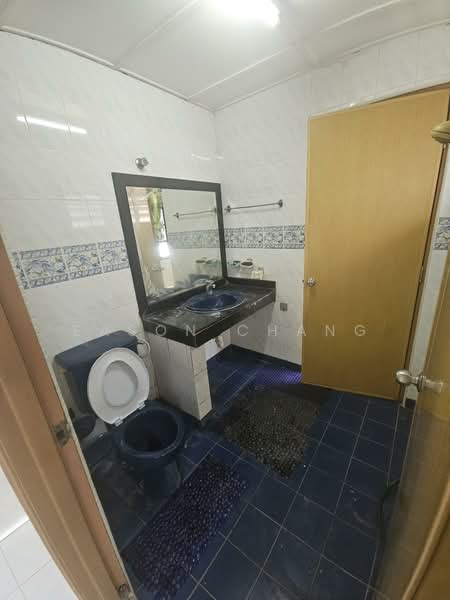 2-storey Terraced House for Sale in Taman Puchong Perdana (Puchong) - Eason Chang - Bathroom - PropertyGuru.com.my