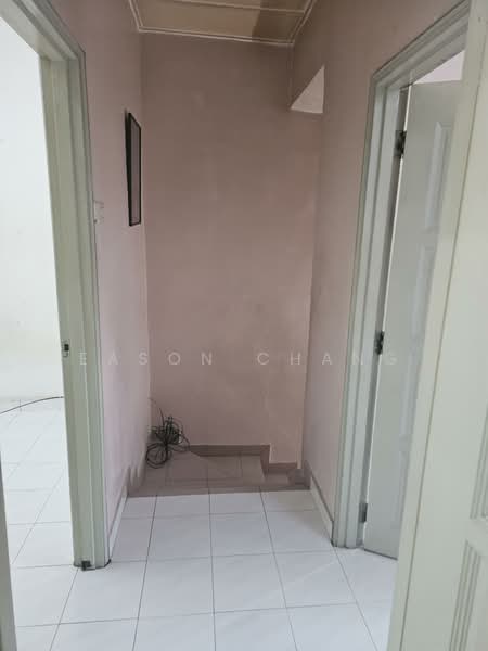 2-storey Terraced House for Sale in Taman Puchong Perdana (Puchong) - Eason Chang - Corridor - PropertyGuru.com.my