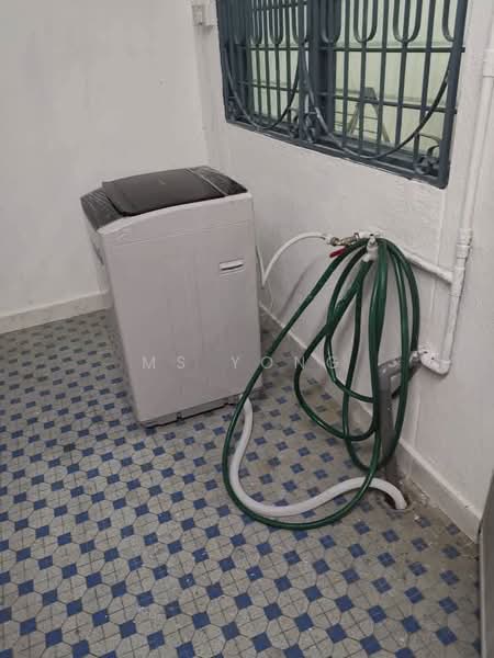 Untuk Disewa - Menglembu Single Storey Terraced House For Rent Ipoh Perak