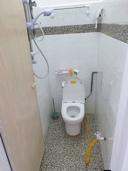 Untuk Disewa - Menglembu Single Storey Terraced House For Rent Ipoh Perak