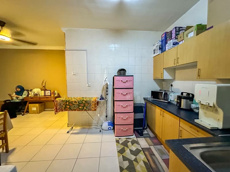 Apartment for Sale at Sri Pinang Villa - Luqman Ramli - Kitchen - PropertyGuru.com.my