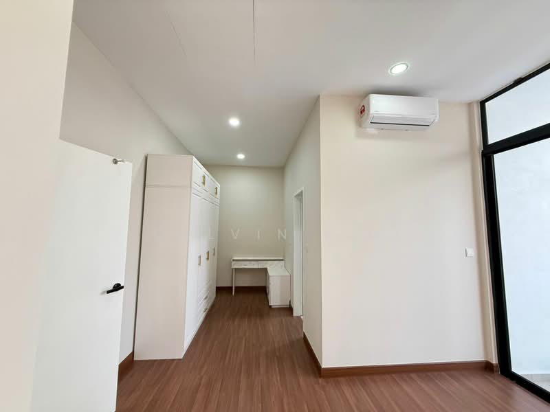 Rumah Teres 2 Tingkat untuk Disewa di Setia Alam (Selangor) - Calvin Lim - Bedroom - PropertyGuru.com.my