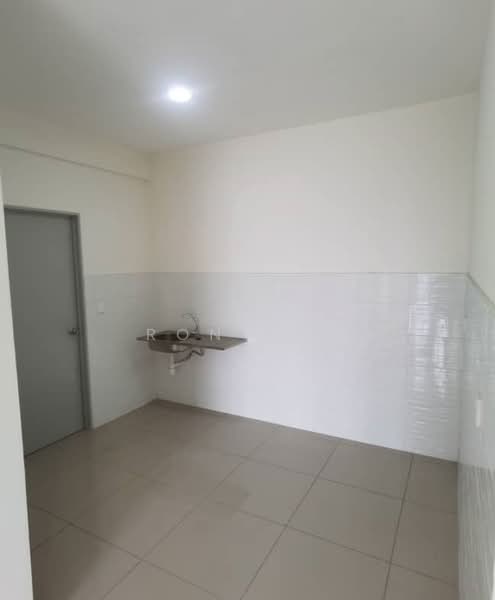 Pangsapuri untuk Disewa di Residensi Laman Sari - Ron Yap - Kitchen - PropertyGuru.com.my