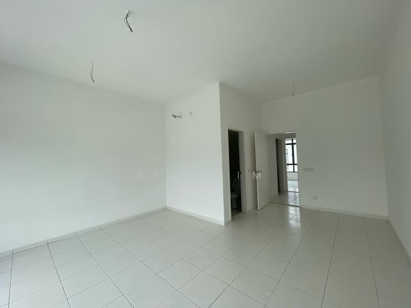 Rumah Teres 2 Tingkat untuk Dijual di Eco Grandeur (Puncak Alam) - Bill Lim - Living Room - PropertyGuru.com.my