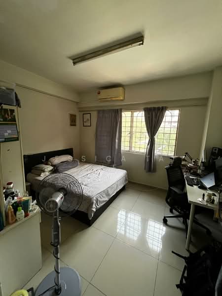 Apartment for Sale at Kayangan Apartment, Bandar Sunway - Jessica Tai YF - Bedroom - PropertyGuru.com.my