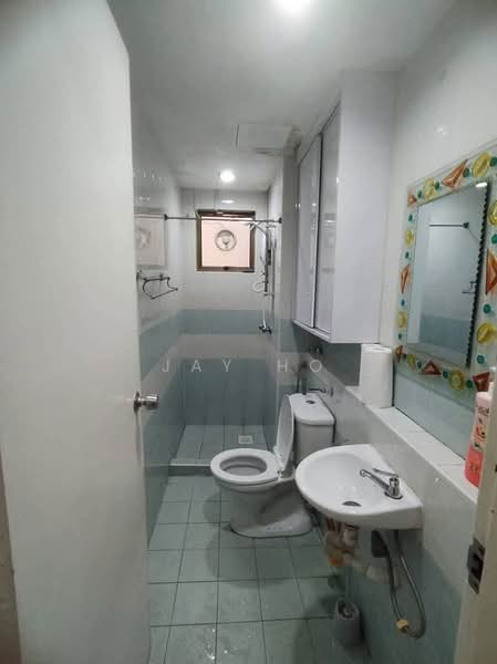 Apartment for Rent at Danga View Apartment - Jay Ho - Bathroom - PropertyGuru.com.my