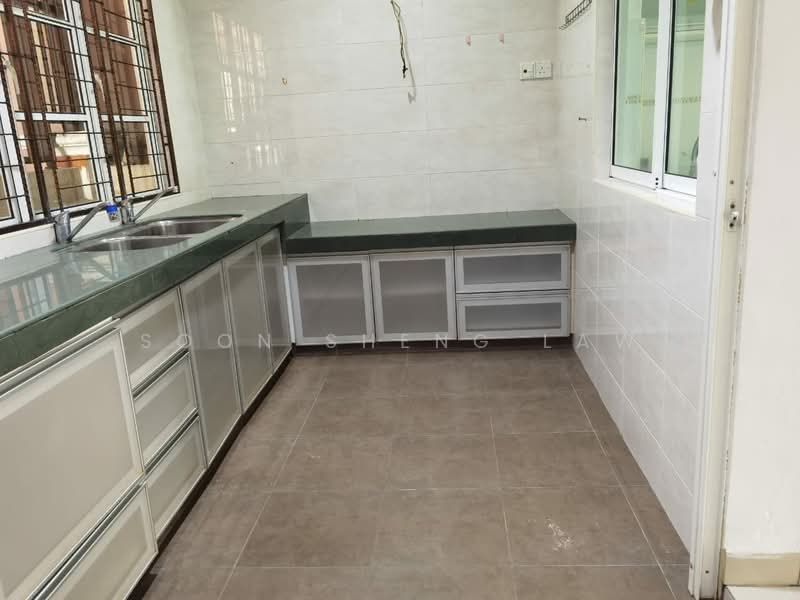 Rumah Berkembar untuk Dijual di Mahkota Cheras (Cheras) - Soon Sheng Law - Kitchen - PropertyGuru.com.my