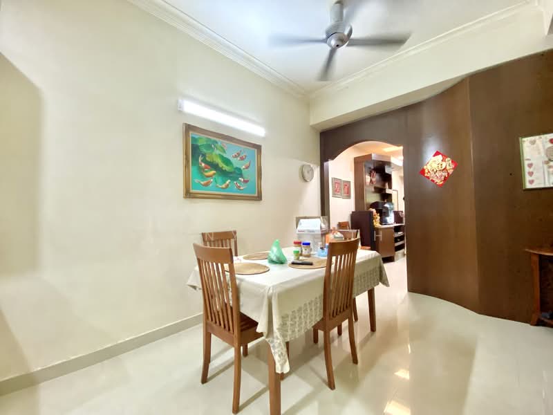 2-storey Terraced House for Sale in Teluk Kumbar (Bayan Lepas) - Panya Rith - Dining Room - PropertyGuru.com.my