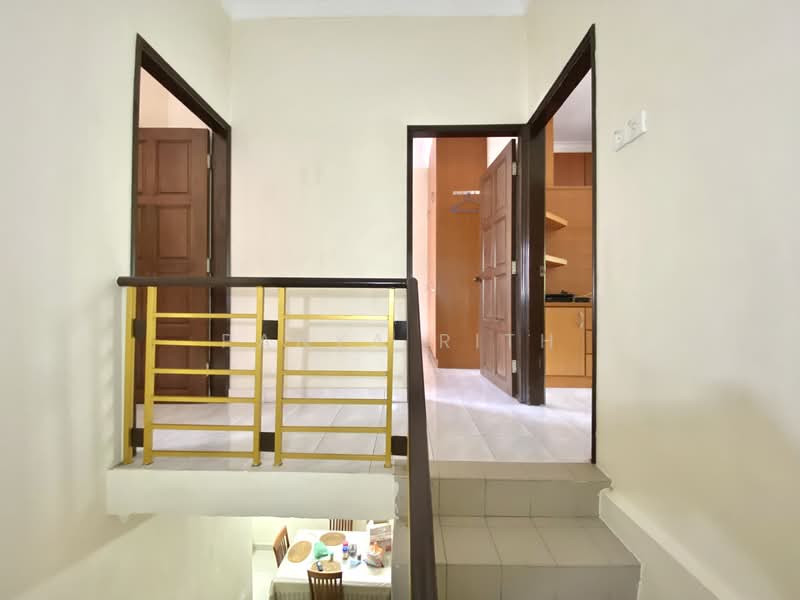 2-storey Terraced House for Sale in Teluk Kumbar (Bayan Lepas) - Panya Rith - Interior - PropertyGuru.com.my