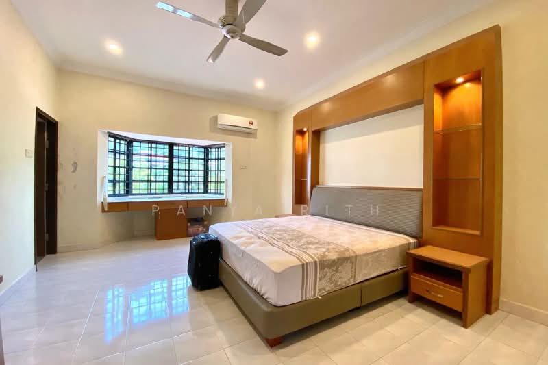 2-storey Terraced House for Sale in Teluk Kumbar (Bayan Lepas) - Panya Rith - Bedroom - PropertyGuru.com.my