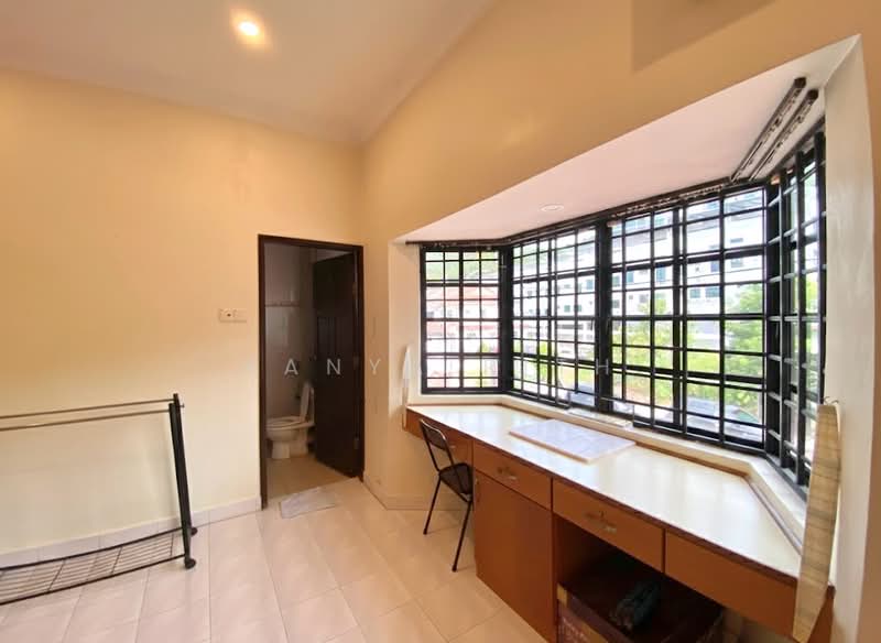 2-storey Terraced House for Sale in Teluk Kumbar (Bayan Lepas) - Panya Rith - Study - PropertyGuru.com.my