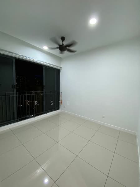 Servis Apartment untuk Dijual di Skyluxe On The Park Bukit Jalil - Kristen Lim - Balcony - PropertyGuru.com.my