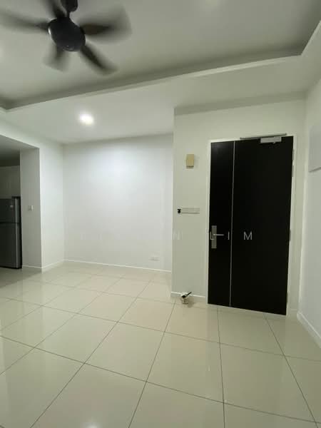 Servis Apartment untuk Dijual di Skyluxe On The Park Bukit Jalil - Kristen Lim - Living Room - PropertyGuru.com.my