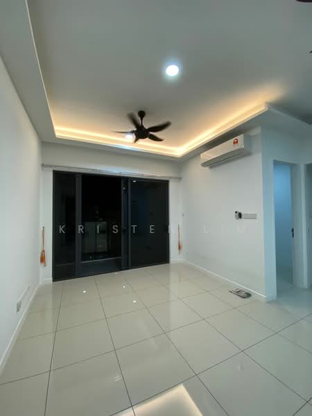 Servis Apartment untuk Dijual di Skyluxe On The Park Bukit Jalil - Kristen Lim - Living Room - PropertyGuru.com.my