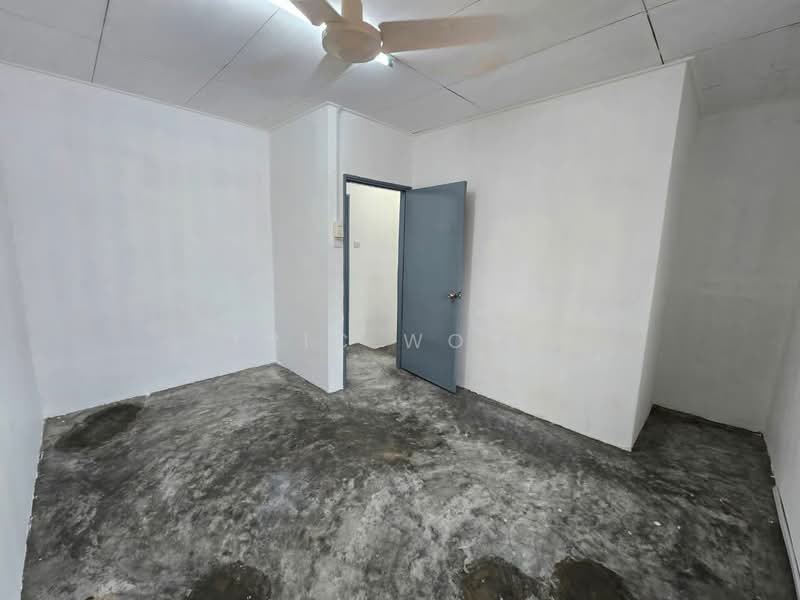 2-storey Terraced House for Rent in Taman Molek (Johor Bahru) - Eric Wong - Interior - PropertyGuru.com.my