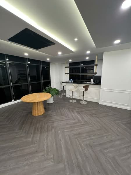 Office for Sale in Mont Kiara (Kuala Lumpur) - PeiGee . - Interior - PropertyGuru.com.my