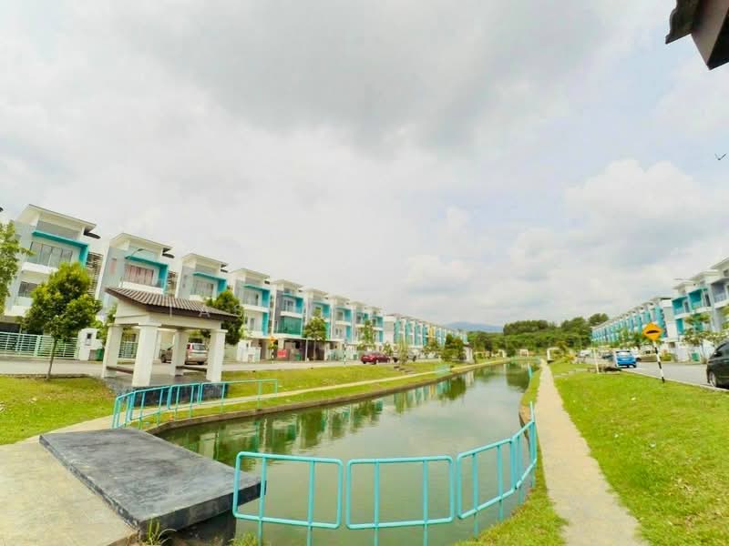 Terraced House for Sale in Semenyih (Selangor) - Tasya Ruslan - Exterior - PropertyGuru.com.my