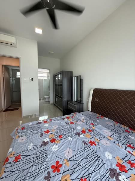 Servis Apartment untuk Disewa di Parkland Residence - Keith Tan - Bedroom - PropertyGuru.com.my