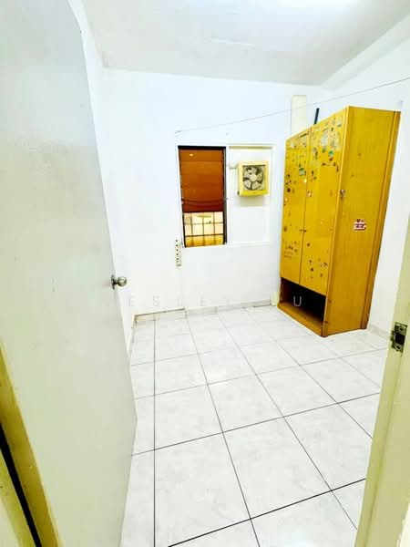 Rumah Flat untuk Dijual di Pangsapuri Sri Meranti - Wesley Fu - Interior - PropertyGuru.com.my