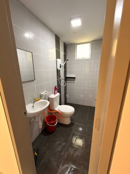 Pangsapuri untuk Disewa di Idaman Melur @ Cybersouth - Valyn Ho - Bathroom - PropertyGuru.com.my