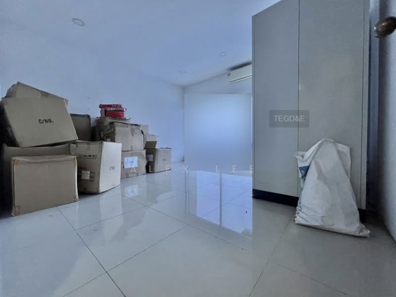 Gudang untuk Disewa di Port Klang (Pelabuhan Klang) (Selangor) - Alex Lee - Interior - PropertyGuru.com.my