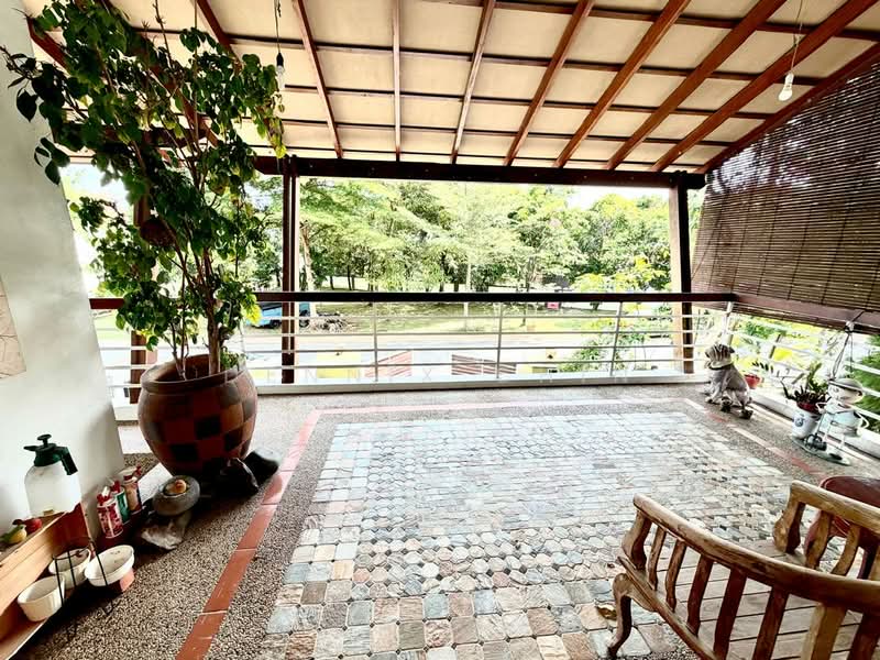 Semi-Detached House for Sale in Saujana Villa (Kajang) - Dennix Chin - Balcony - PropertyGuru.com.my