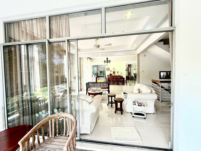 Semi-Detached House for Sale in Saujana Villa (Kajang) - Dennix Chin - Living Room - PropertyGuru.com.my