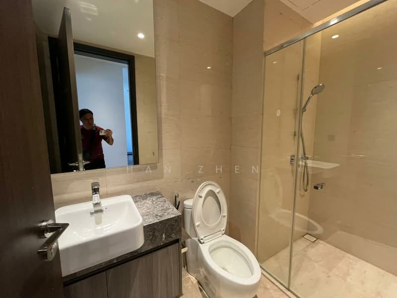 Servis Apartment untuk Disewa di Marriott Residence @ Gurney - Han Zhen - Bathroom - PropertyGuru.com.my