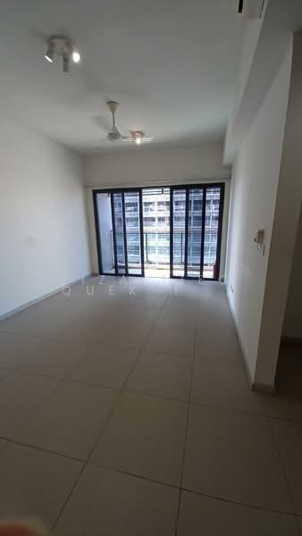 Servis Apartment untuk Dijual di Seventeen Mall & Residences (Biji Living) - Liza Tieo Quek Hoon - Living Room - PropertyGuru.com.my