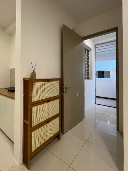 Service Residence for Rent at Vivo Executive Apartment - Jayden Yeap - Entrance - PropertyGuru.com.my