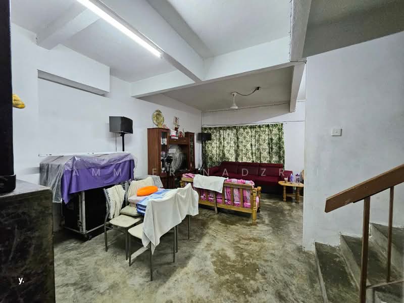 2-storey Terraced House for Sale in Taman Sri Jelok (Kajang) - Ammeer Nadzrai - Living Room - PropertyGuru.com.my