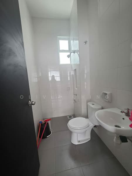 Semi-Detached House for Sale in Bukit Indah (Iskandar Puteri (Nusajaya)) - Olivia Ching - Bathroom - PropertyGuru.com.my