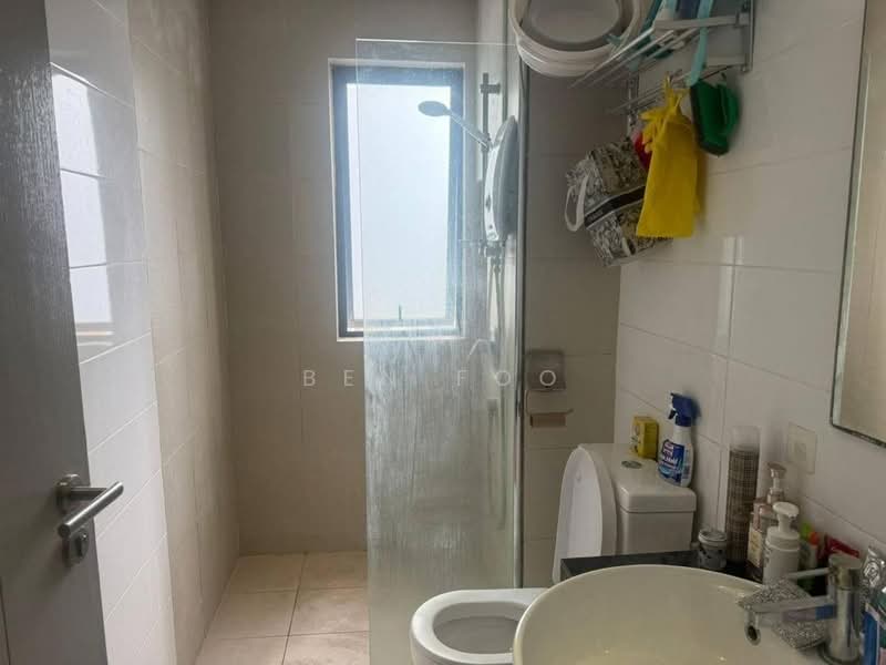 Apartment for Sale at Residences @ 1 Tebrau - Ben Foo - Bathroom - PropertyGuru.com.my
