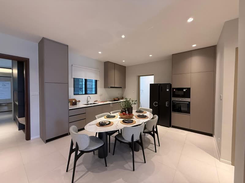 Kondominium untuk Dijual di Waterstone - Lim Eunice - Kitchen - PropertyGuru.com.my