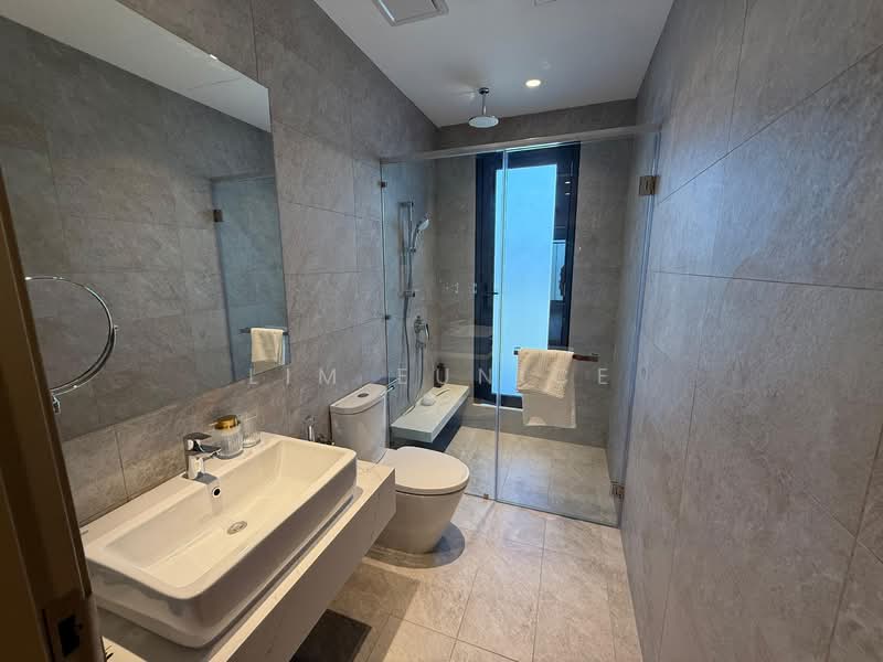 Kondominium untuk Dijual di Waterstone - Lim Eunice - Bathroom - PropertyGuru.com.my