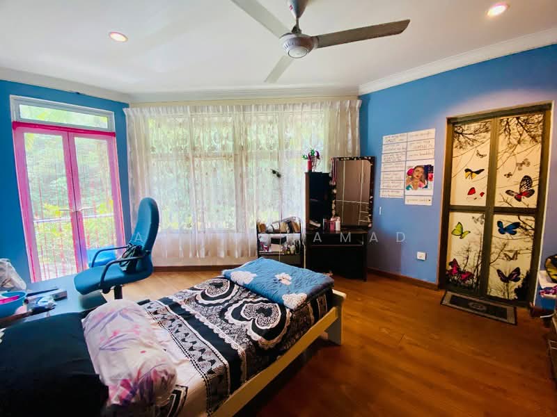 2.5-storey Terraced House for Sale in Ampang Jaya (Ampang) - Adi Mohamad - Bedroom - PropertyGuru.com.my