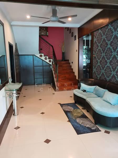 Rumah Berkembar untuk Dijual di Ampang Jaya (Ampang) - Kweenie Chong - Living Room - PropertyGuru.com.my