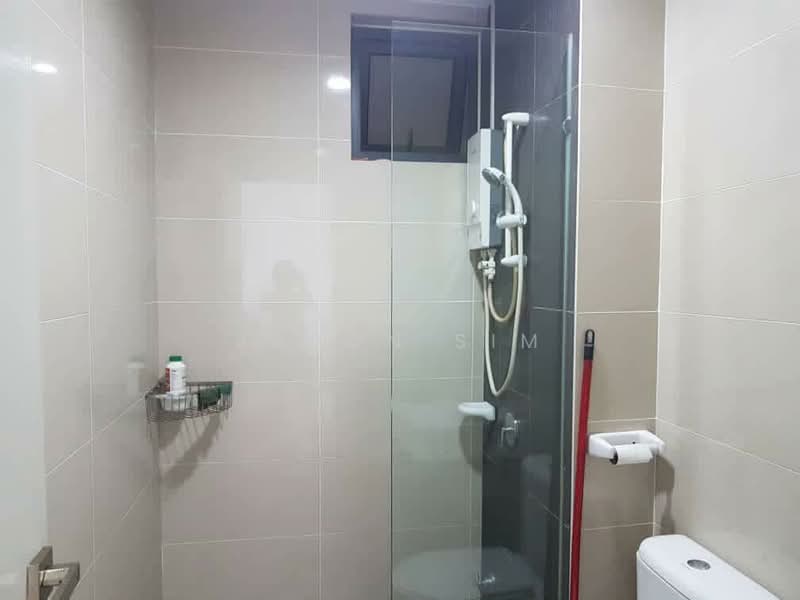 Condominium for Rent at The Raffles Suites - Jason Sim - Bathroom - PropertyGuru.com.my