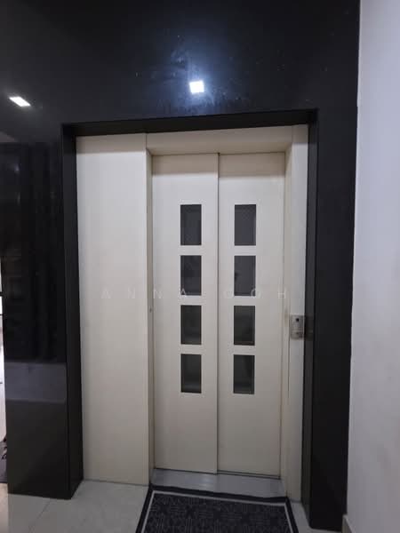 Bungalow for Sale in Bukit Rahman Putra (Sungai Buloh) - Anna Goh - Entrance - PropertyGuru.com.my