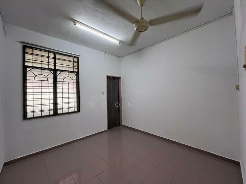 Rumah Teres 2 Tingkat untuk Dijual di Taman Malim Jaya (Bachang) - Woon . - Interior - PropertyGuru.com.my