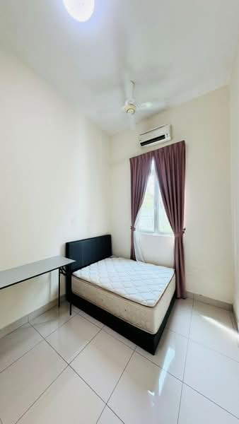 Rumah Berkembar untuk Dijual di Iskandar Puteri (Nusajaya) (Johor) - Kelvin Chee - Bedroom - PropertyGuru.com.my