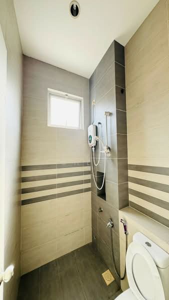 Rumah Berkembar untuk Dijual di Iskandar Puteri (Nusajaya) (Johor) - Kelvin Chee - Bathroom - PropertyGuru.com.my
